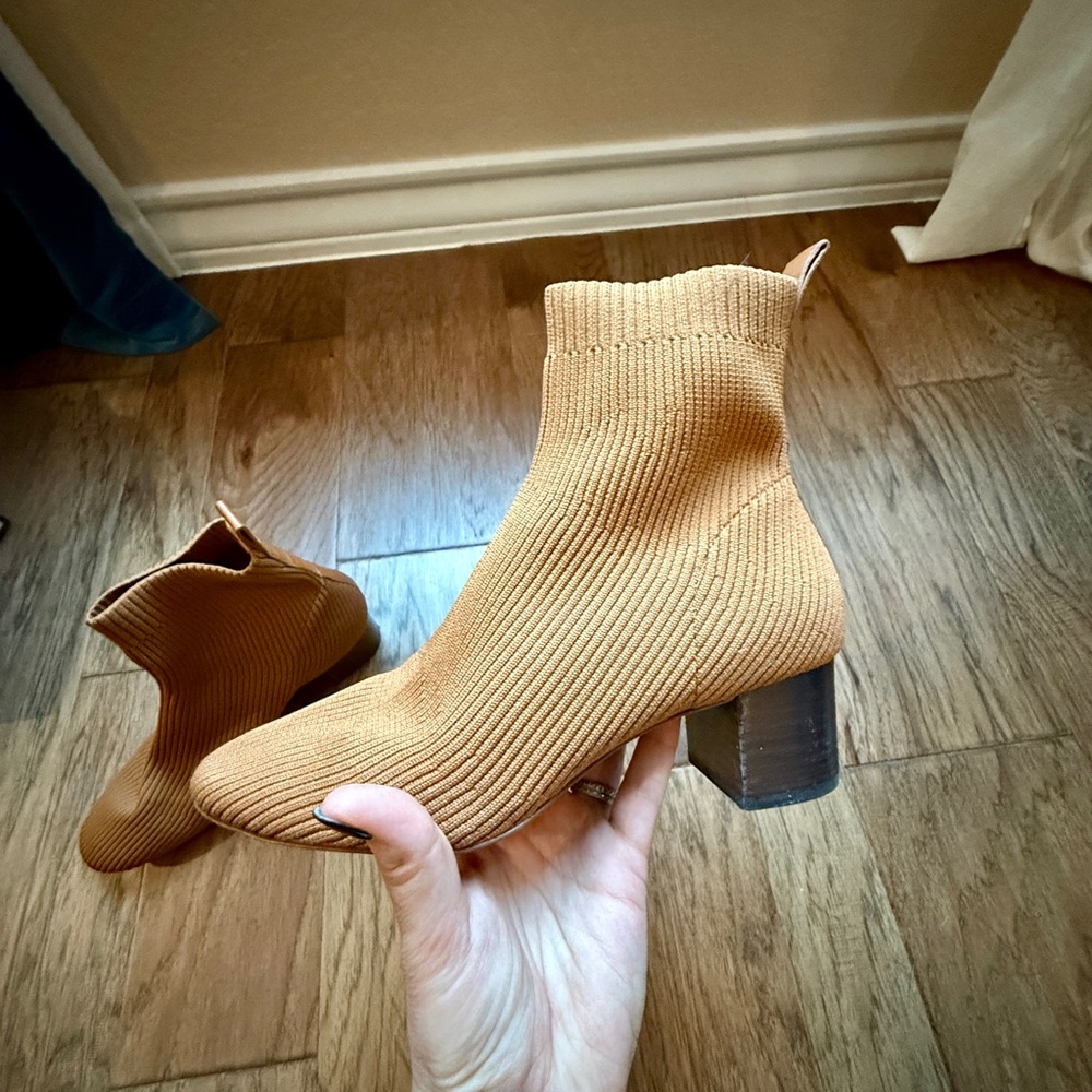 Everlane Glove Heeled Boot Block Heel in Toffee Size 7